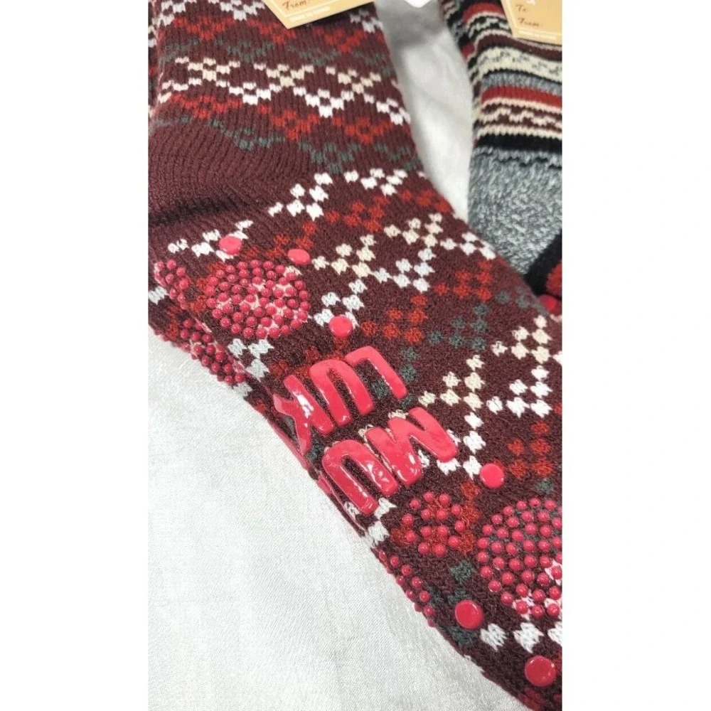 3 Muk Luks Jojoba Infused Gripper Bottom Cabin Socks - Burgundy One Size (6-11)